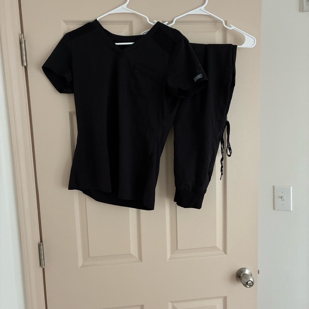 Med Couture Black Scrub Set